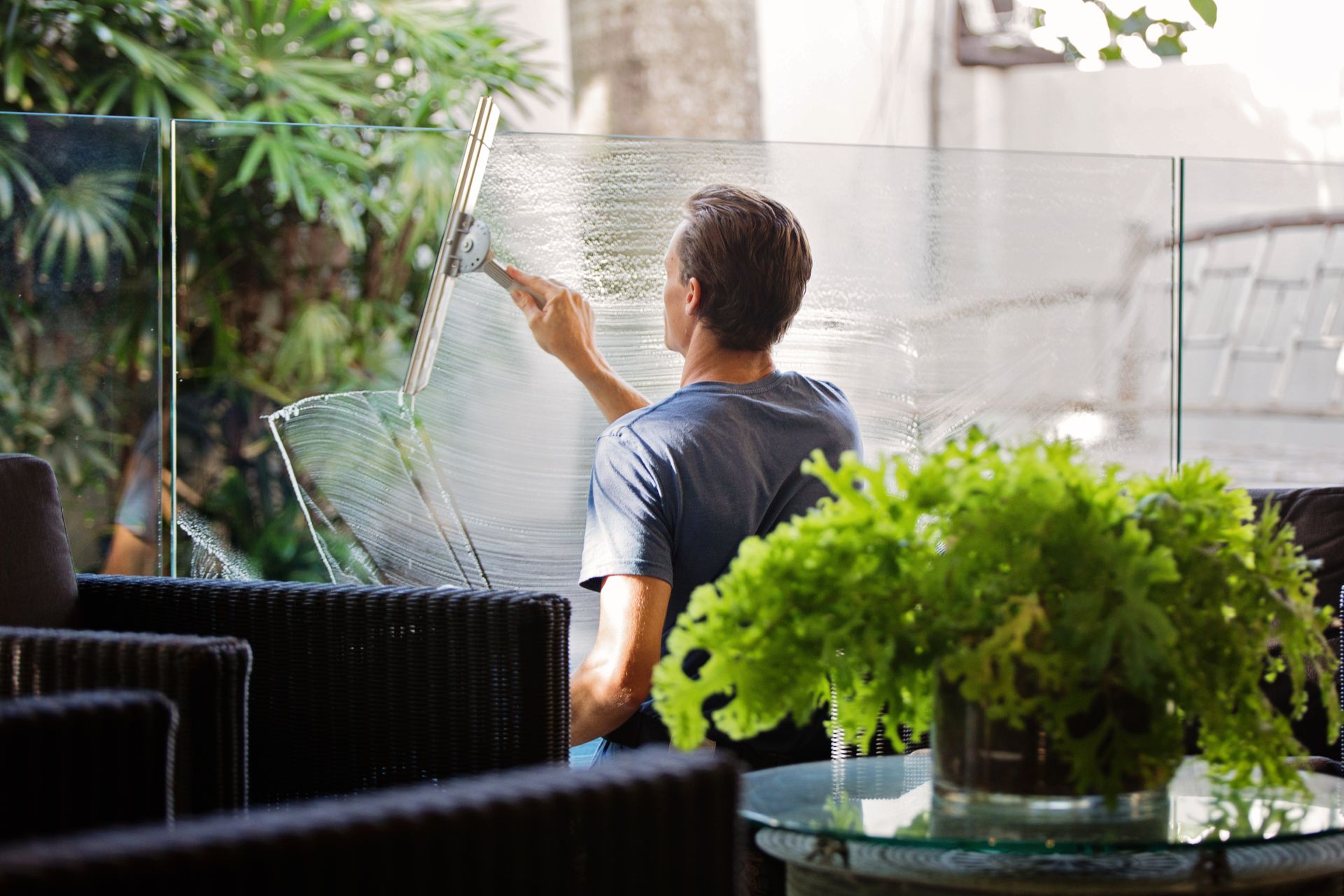 Ramen worden gewassen met een trekker